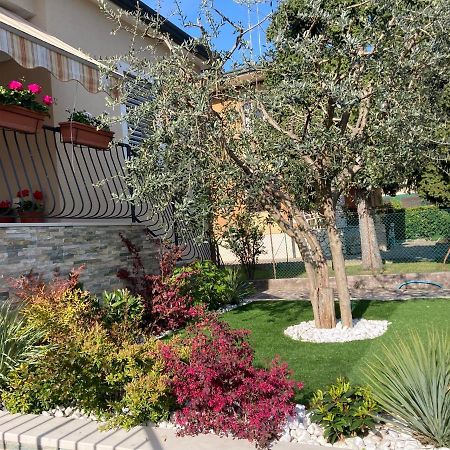 Alloggio Rozafa Peschiera del Garda Exterior photo